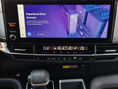 2025 Toyota Sienna Woodland Edition 7 Passenger