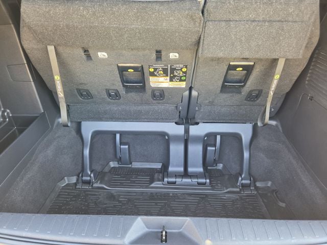 2025 Toyota Sienna Woodland Edition 7 Passenger