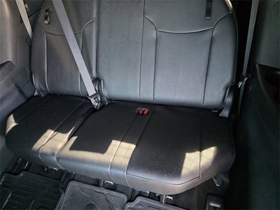 2025 Toyota Sienna Woodland Edition 7 Passenger