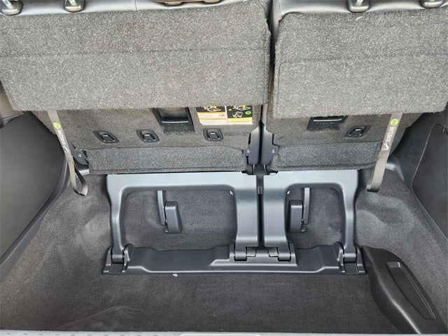 2025 Toyota Sienna Platinum 7 Passenger