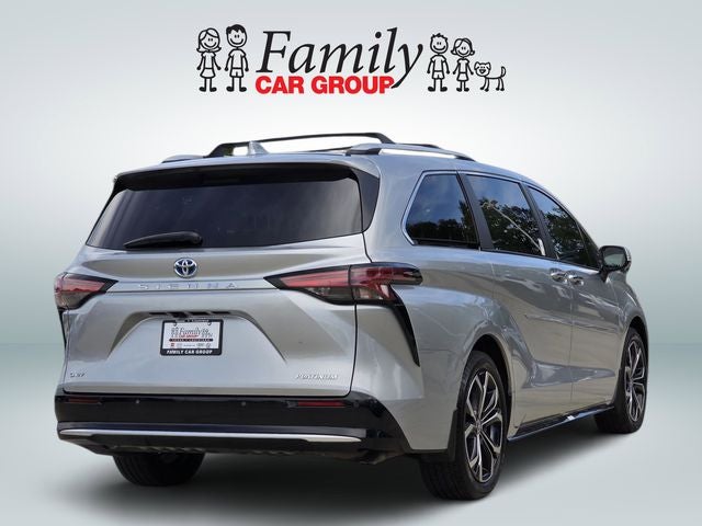 2025 Toyota Sienna Platinum 7 Passenger