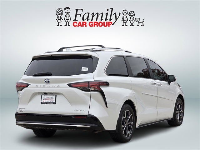 2025 Toyota Sienna Platinum 7 Passenger