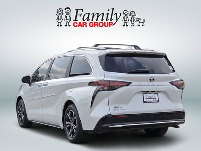 2026 Toyota Sienna Platinum 7 Passenger