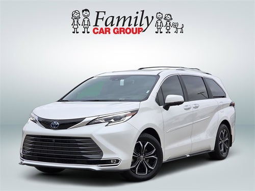 2025 Toyota Sienna Platinum 7 Passenger