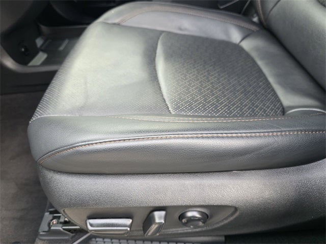 2025 Toyota Sienna Platinum 7 Passenger