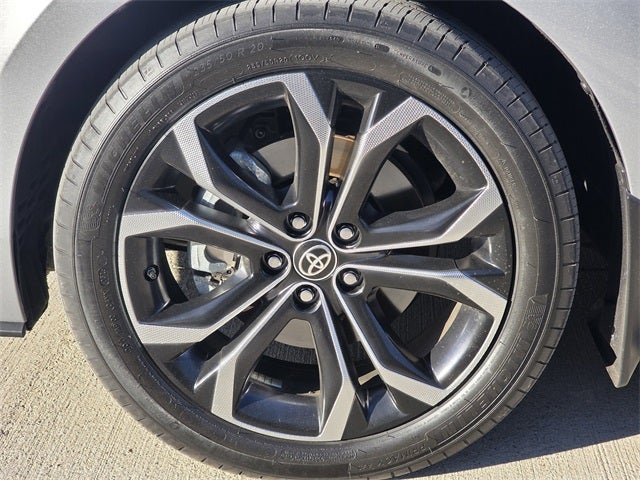 2025 Toyota Sienna Platinum 7 Passenger