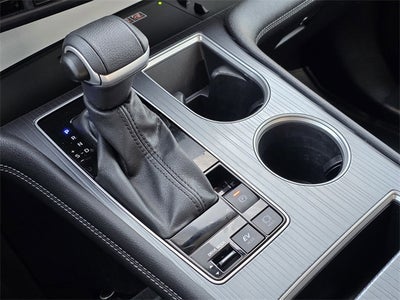 2025 Toyota Sienna XLE 8 Passenger