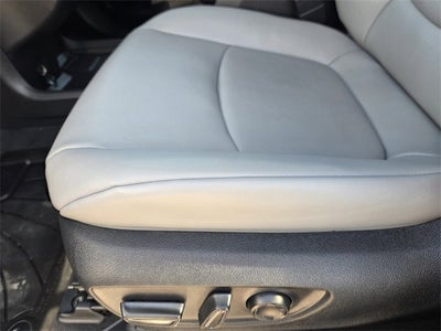 2025 Toyota Sienna XLE 8 Passenger