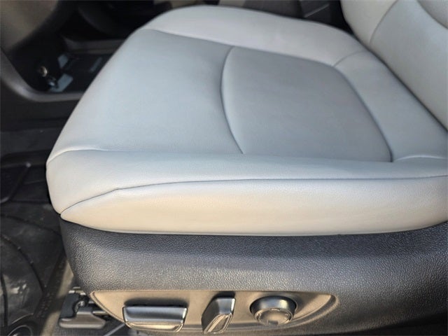 2025 Toyota Sienna XLE 8 Passenger