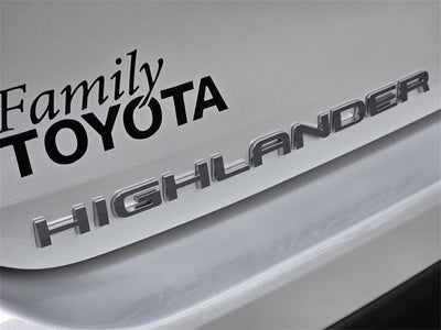 2026 Toyota Highlander Hybrid XLE