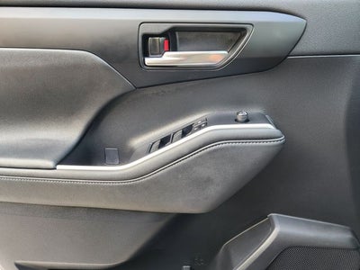 2023 Toyota Highlander XSE