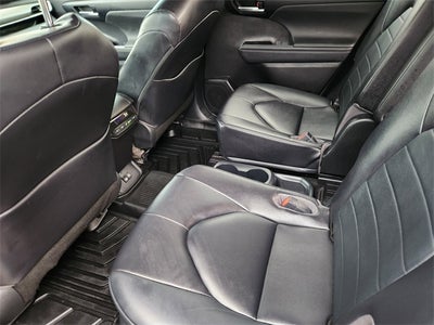 2023 Toyota Highlander XLE