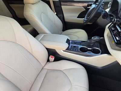 2023 Toyota Highlander Limited