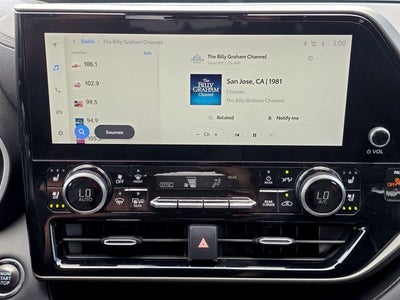 2022 Toyota Highlander Hybrid Limited