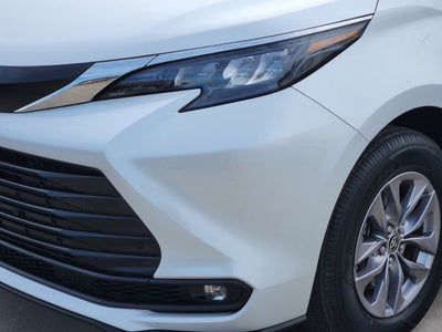 2025 Toyota Sienna XLE 7 Passenger