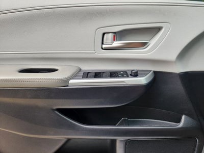 2025 Toyota Sienna XLE 8 Passenger