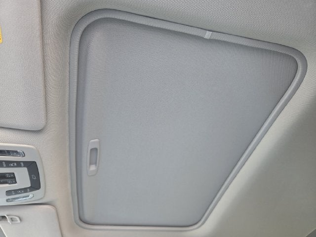 2025 Toyota Sienna XLE 8 Passenger
