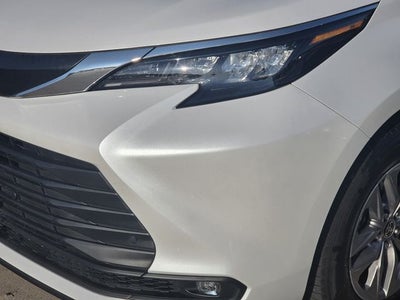 2026 Toyota Sienna XLE 8 Passenger