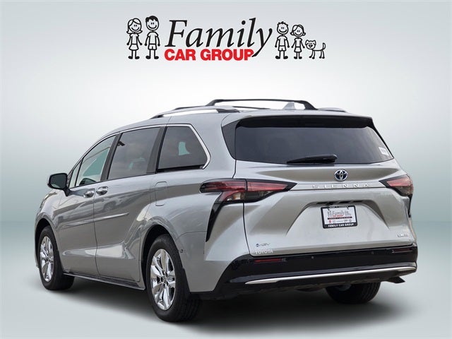 2025 Toyota Sienna Limited 7 Passenger