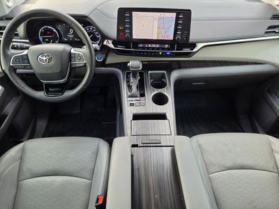 2021 Toyota Sienna Limited 7 Passenger