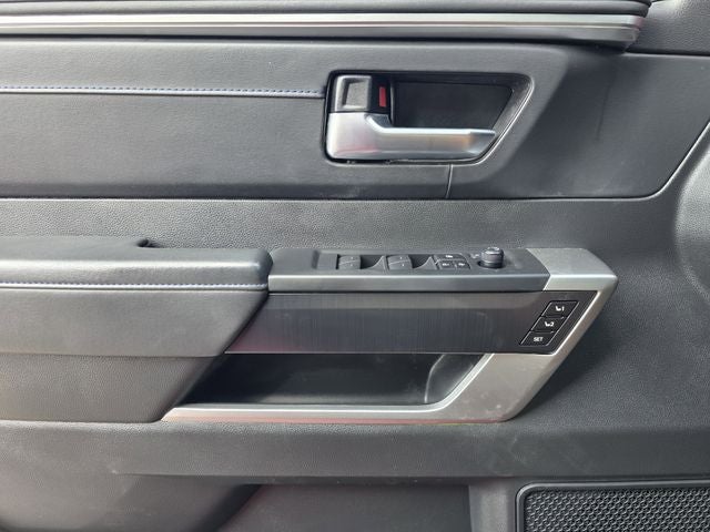 2025 Toyota Tundra Hybrid Platinum