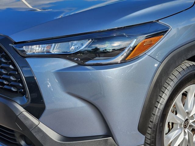 2025 Toyota Corolla Cross LE