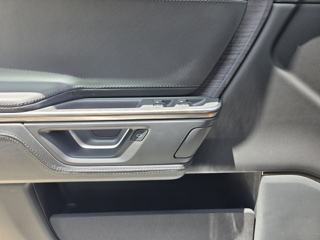 2025 Rivian R1S Adventure Dual Motor Standard Pack