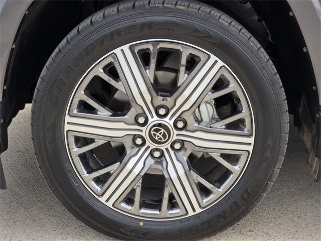 2023 Toyota Sequoia Capstone