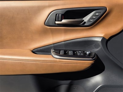 2025 Toyota Crown Signia XLE