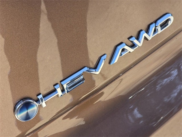 2025 Toyota Crown Signia XLE