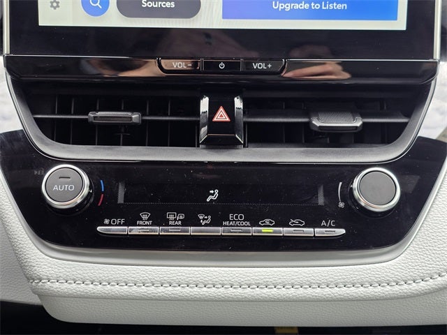 2025 Toyota Corolla Hybrid SE