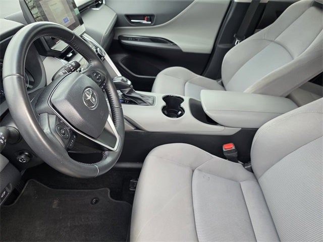 2023 Toyota Venza LE