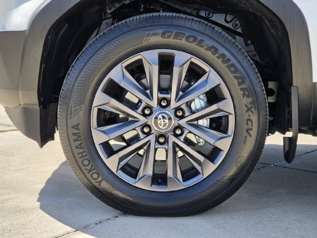 2026 Toyota Land Cruiser Base