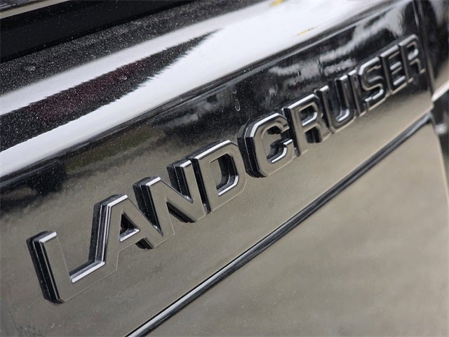 2025 Toyota Land Cruiser Base