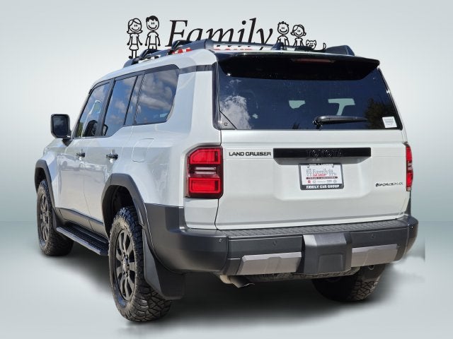 2026 Toyota Land Cruiser Base