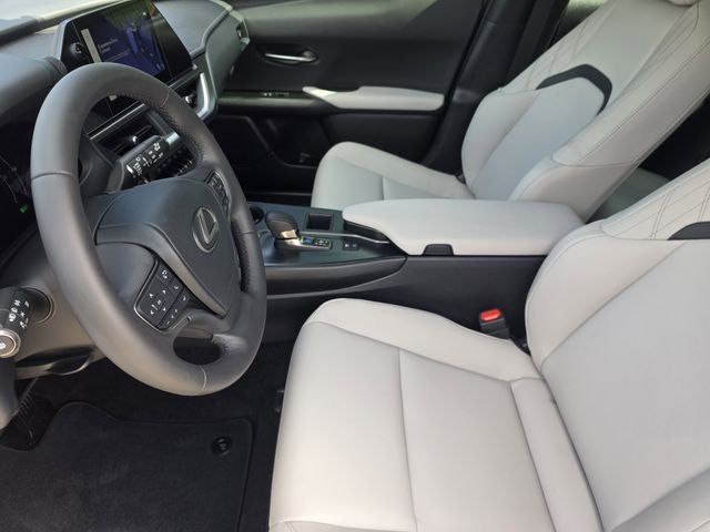 2025 Lexus UX 300h