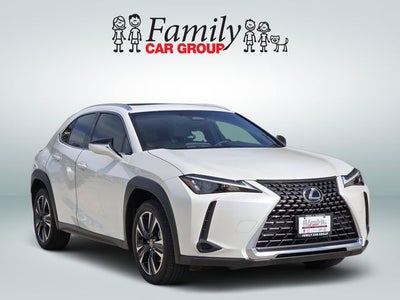 2025 Lexus UX 300h