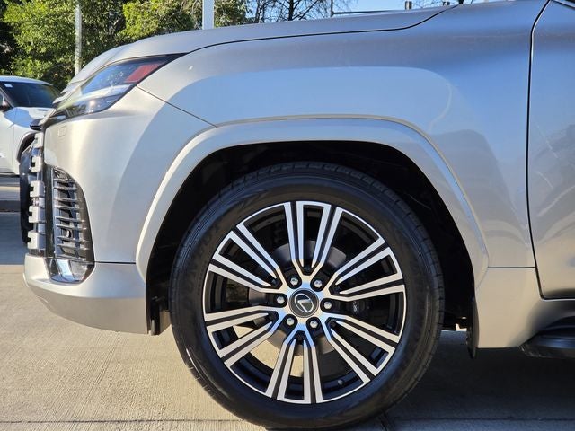 2023 Lexus LX 600 Luxury