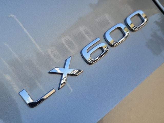 2023 Lexus LX 600 Luxury