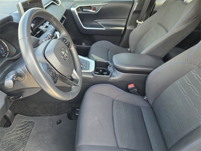 2024 Toyota RAV4 Hybrid SE