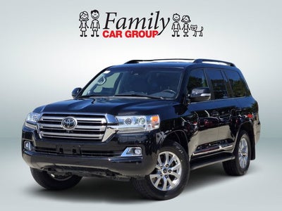 2018 Toyota Land Cruiser Base
