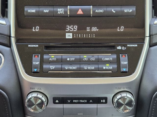 2018 Toyota Land Cruiser Base