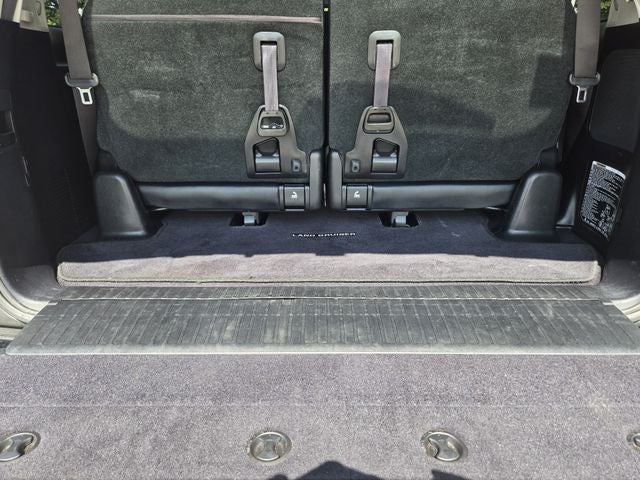2018 Toyota Land Cruiser Base