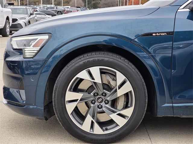 2022 Audi e-tron Premium Plus quattro