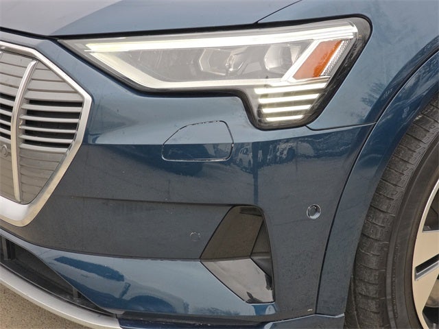 2022 Audi e-tron Premium Plus quattro