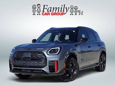 2025 MINI John Cooper Works Countryman Iconic