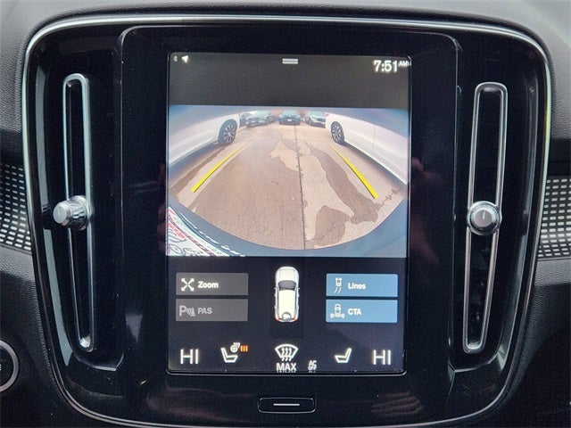 2020 Volvo XC40 R-Design