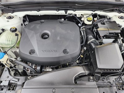 2020 Volvo XC40 R-Design