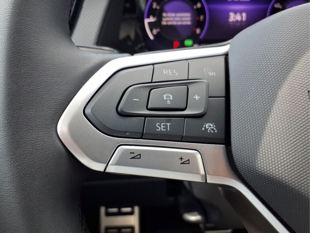 2025 Volkswagen Atlas 2.0T Peak Edition