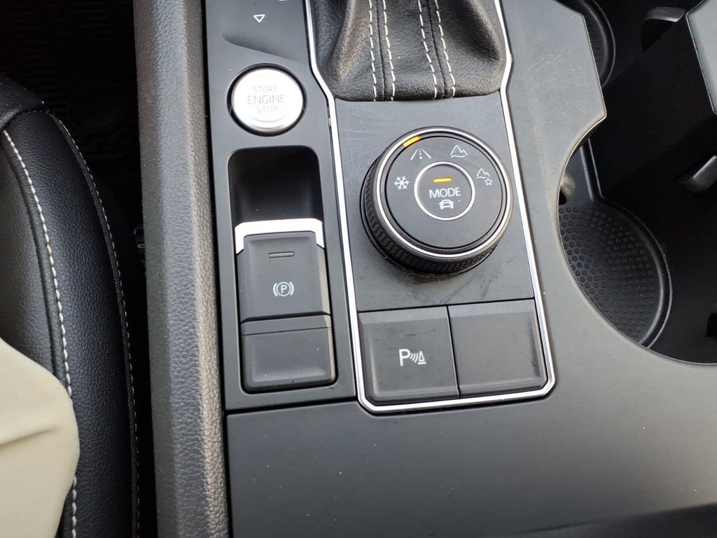 2021 Volkswagen Atlas 3.6L V6 SE w/Technology